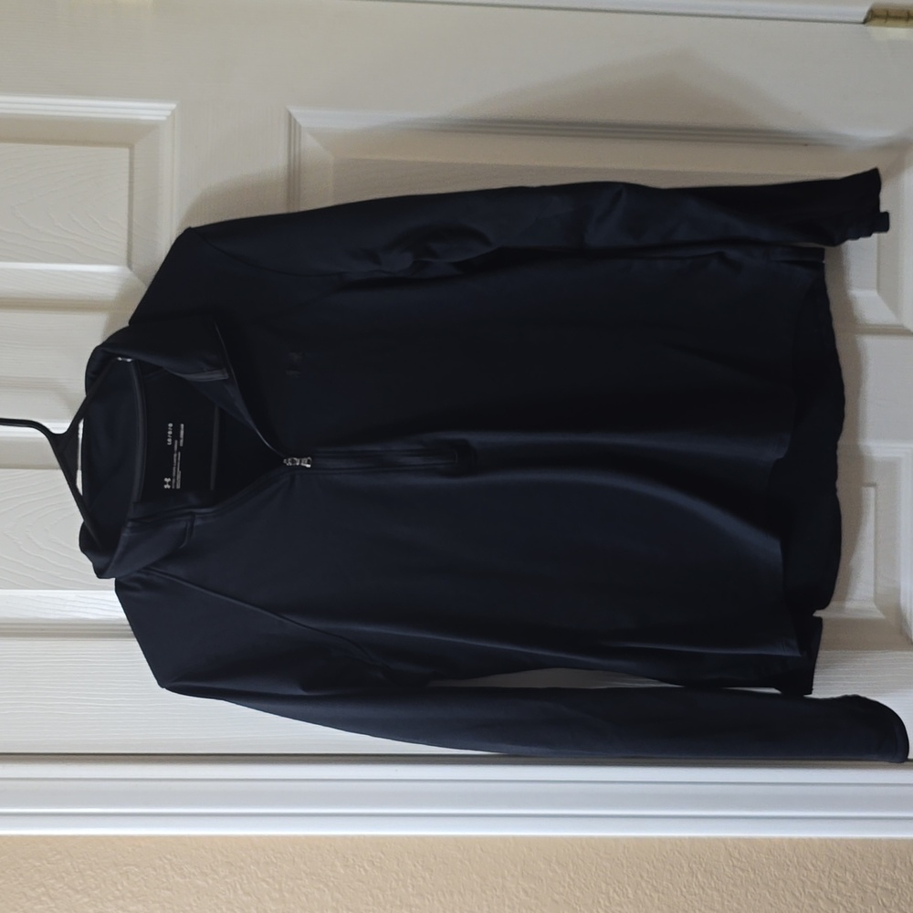 Women's Under Armour Shirt